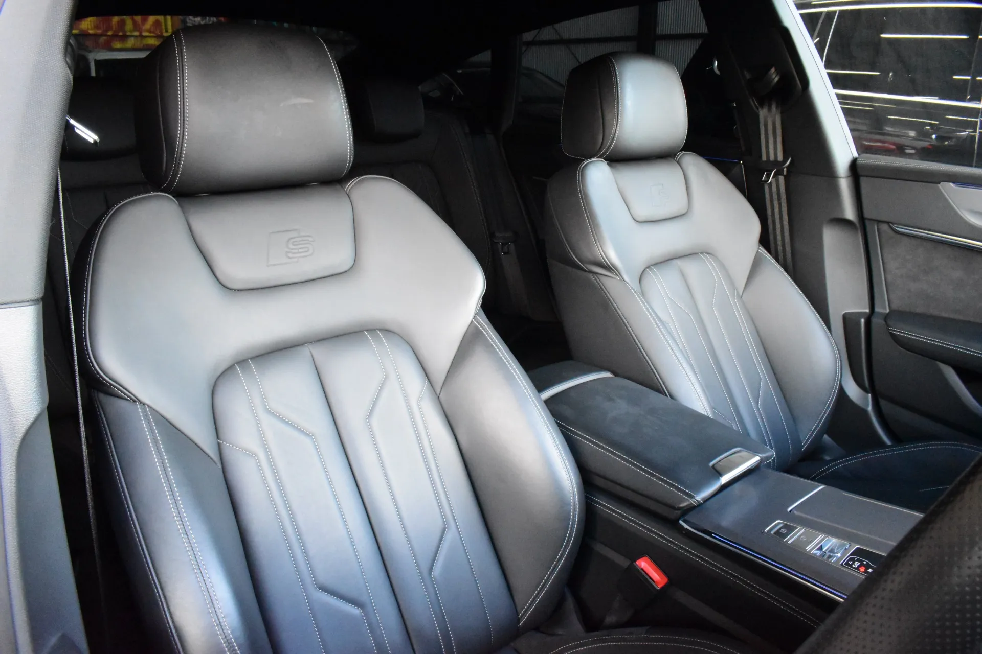 Audi A7 SportsBack  Ful Cotom